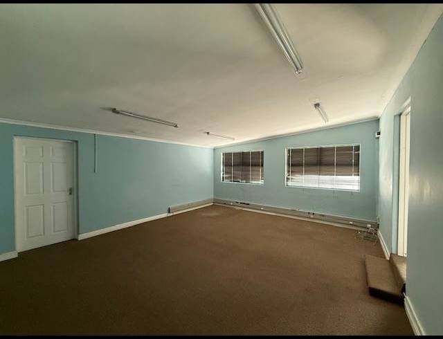 BUSINESS FOR SALE IN NEWTON PARK